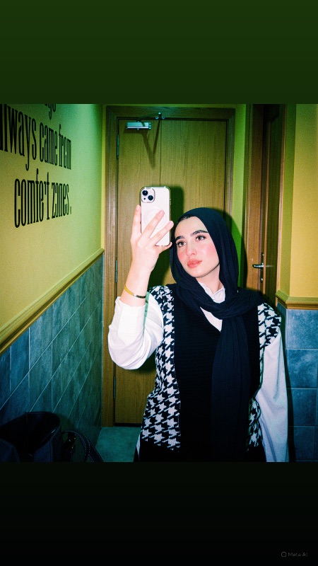 Esraa Shaheen